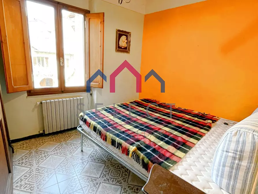 Immagine 15 di Casa semindipendente in vendita  a Bagni Di Lucca