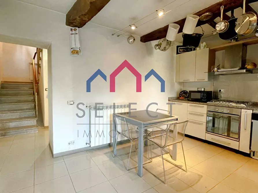 Immagine 3 di Casa semindipendente in vendita  a Bagni Di Lucca