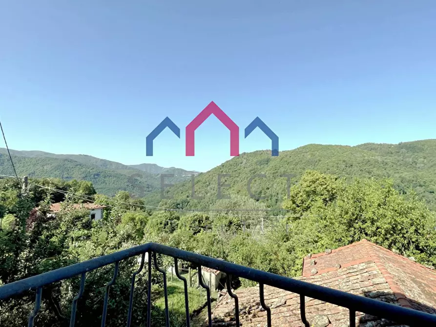 Immagine 33 di Casa semindipendente in vendita  a Bagni Di Lucca