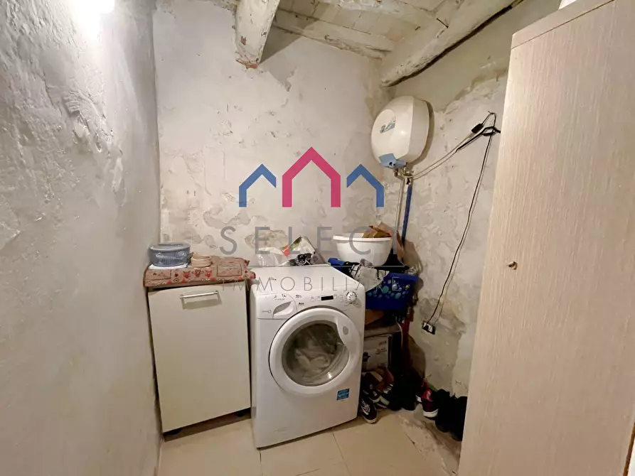 Immagine 9 di Casa semindipendente in vendita  a Bagni Di Lucca