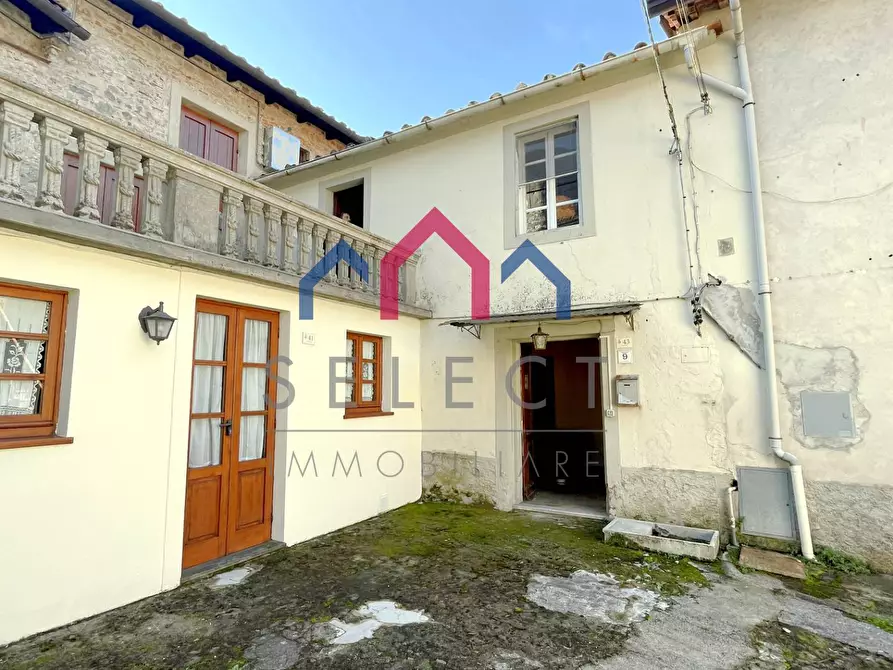 Immagine 7 di Casa semindipendente in vendita  a Pescaglia