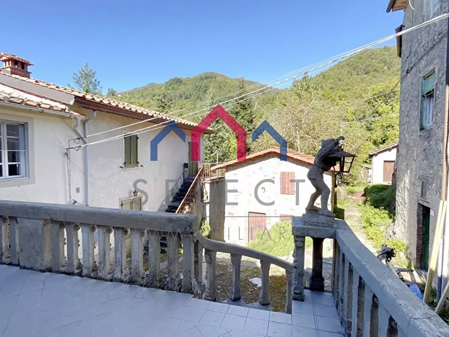 Immagine 41 di Casa semindipendente in vendita  a Pescaglia