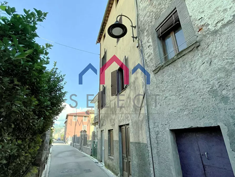 Immagine 3 di Casa semindipendente in vendita  a Gallicano