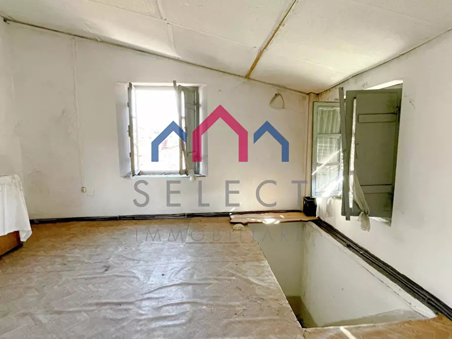 Immagine 24 di Casa semindipendente in vendita  a Gallicano