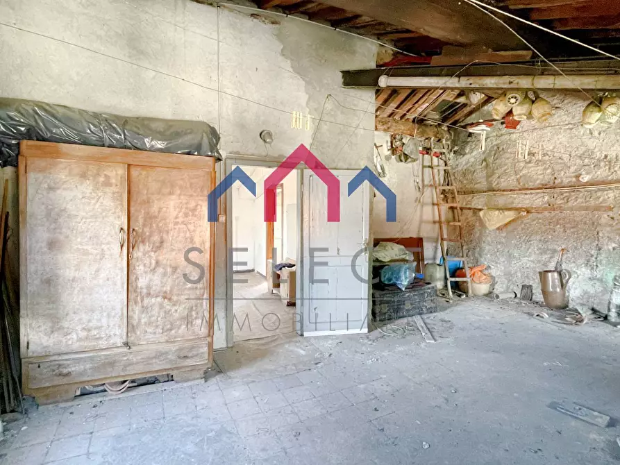 Immagine 29 di Casa semindipendente in vendita  a Gallicano