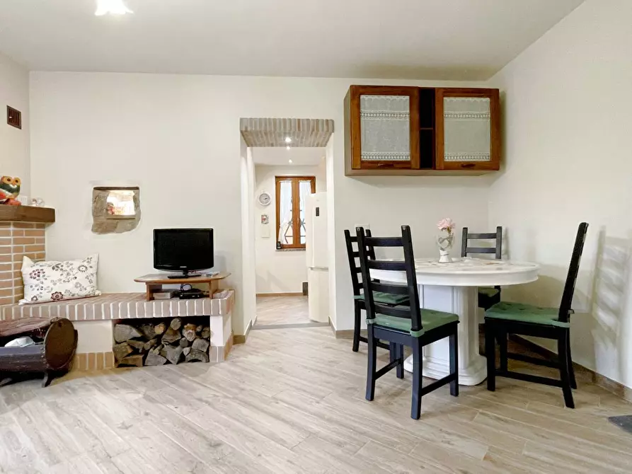 Immagine 29 di Casa semindipendente in vendita  a Castelnuovo Di Garfagnana