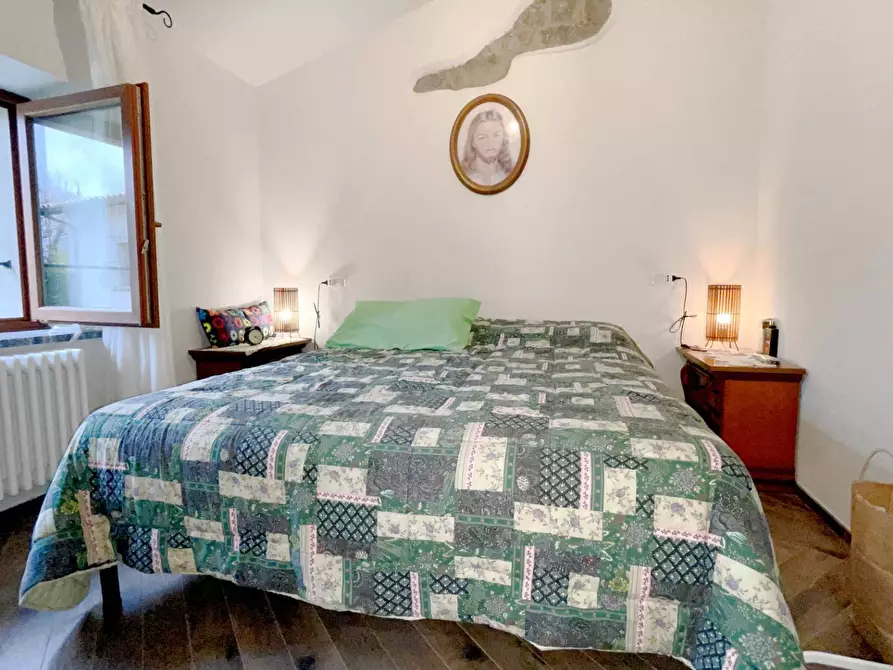 Immagine 42 di Casa semindipendente in vendita  a Castelnuovo Di Garfagnana