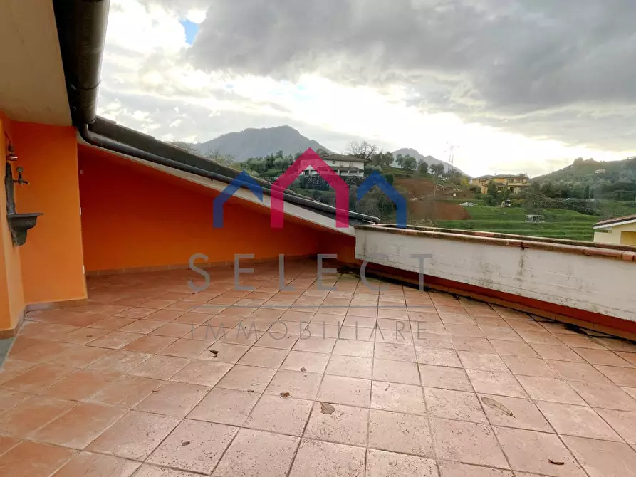 Immagine 66 di Villetta a schiera in vendita  a Borgo A Mozzano