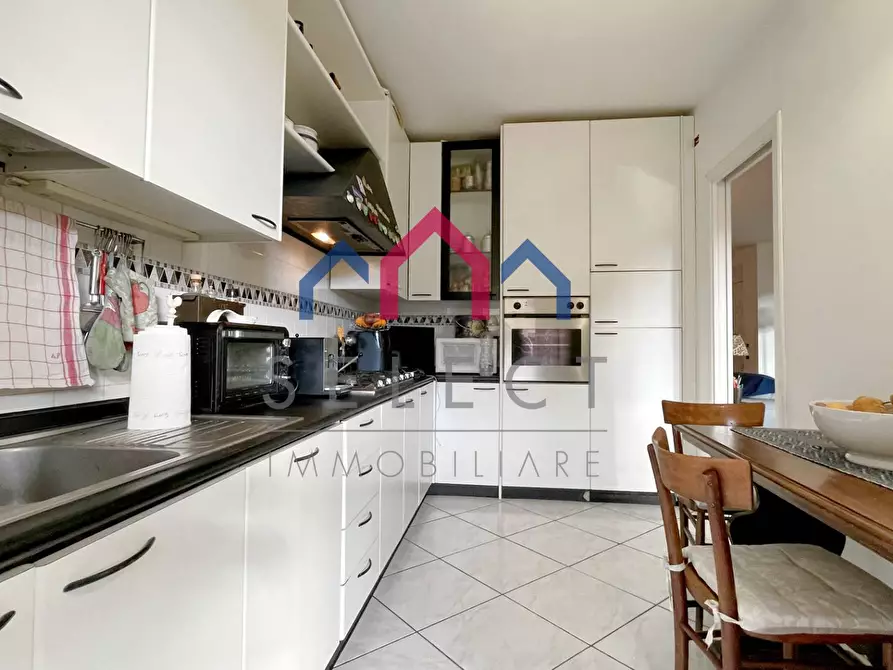 Immagine 30 di Villetta a schiera in vendita  a Borgo A Mozzano