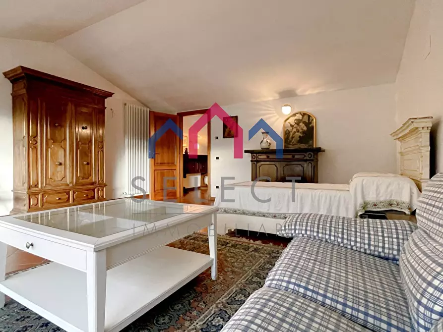 Immagine 60 di Villetta a schiera in vendita  a Borgo A Mozzano