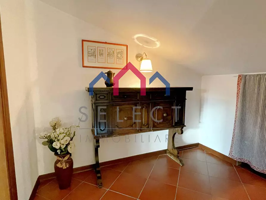 Immagine 57 di Villetta a schiera in vendita  a Borgo A Mozzano