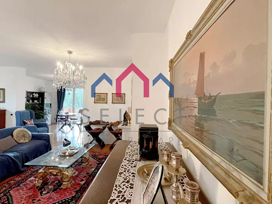 Immagine 6 di Villetta a schiera in vendita  a Borgo A Mozzano