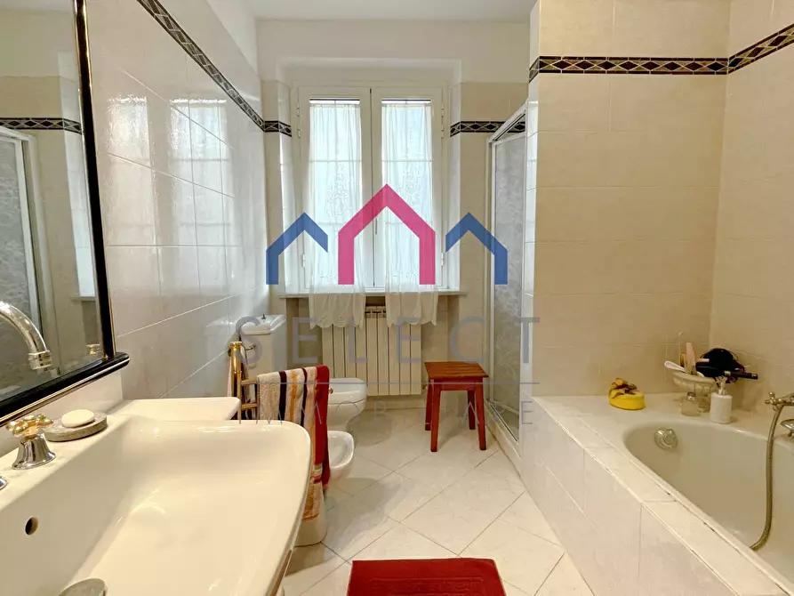 Immagine 42 di Villetta a schiera in vendita  a Borgo A Mozzano