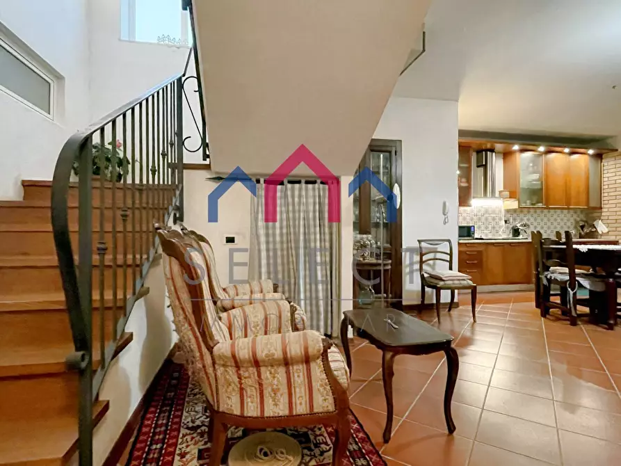 Immagine 72 di Villetta a schiera in vendita  a Borgo A Mozzano