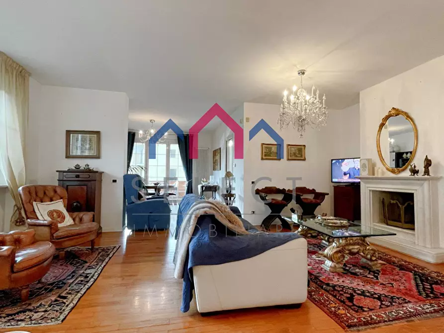 Immagine 5 di Villetta a schiera in vendita  a Borgo A Mozzano