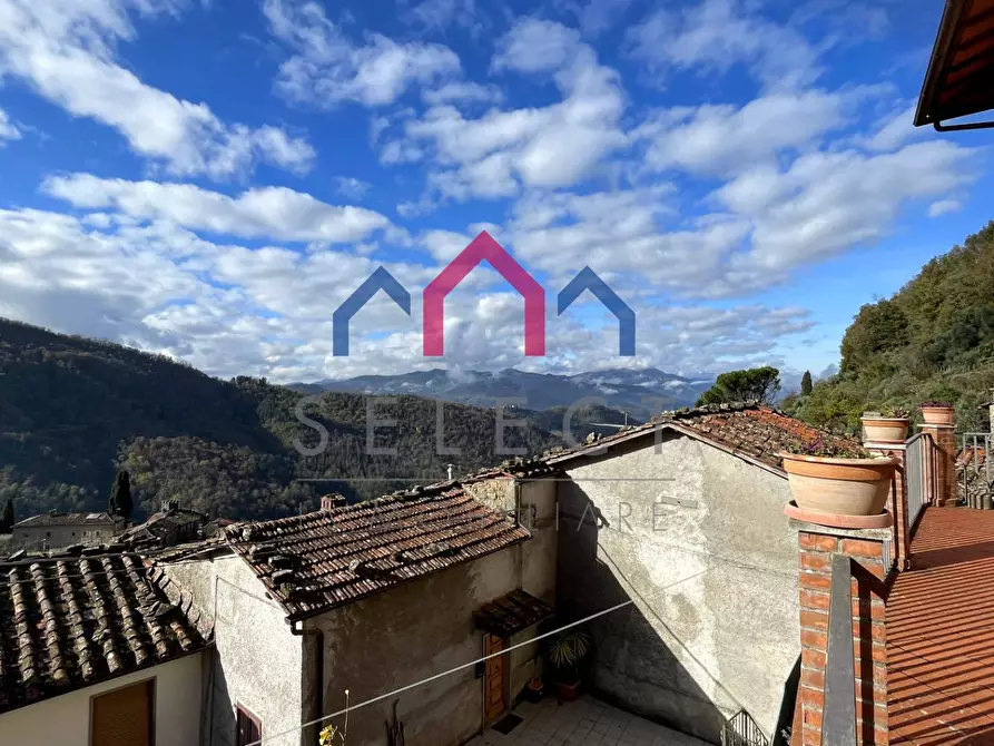 Immagine 31 di Casa semindipendente in vendita  a Bagni Di Lucca