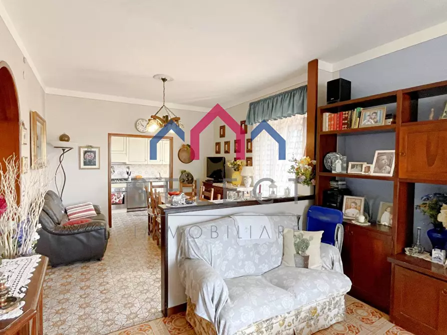 Immagine 22 di Casa semindipendente in vendita  a Bagni Di Lucca