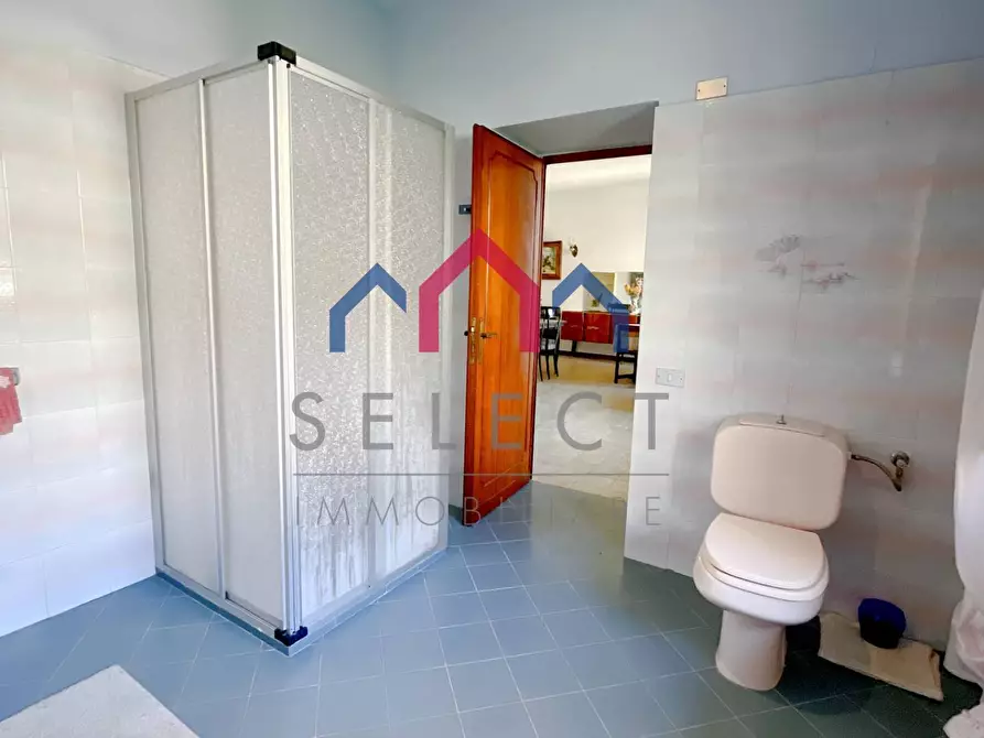 Immagine 60 di Casa semindipendente in vendita  a Bagni Di Lucca