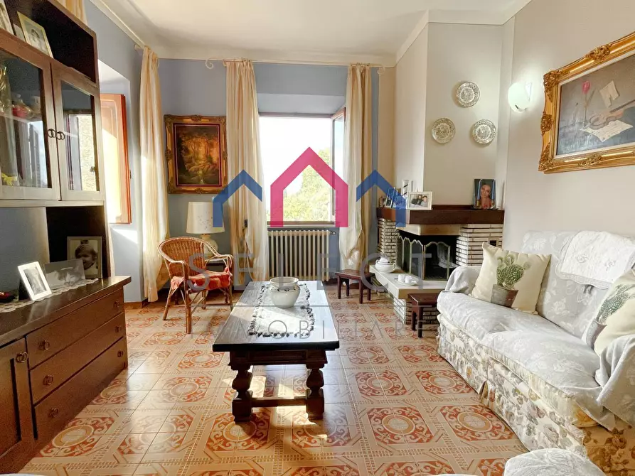 Immagine 16 di Casa semindipendente in vendita  a Bagni Di Lucca