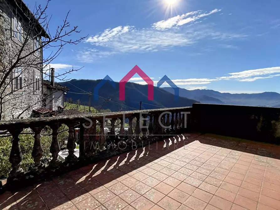 Immagine 1 di Casa semindipendente in vendita  a Coreglia Antelminelli