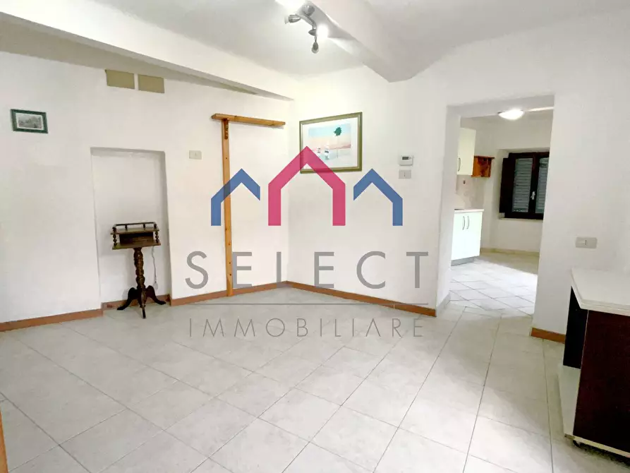 Immagine 12 di Casa semindipendente in vendita  a Borgo A Mozzano