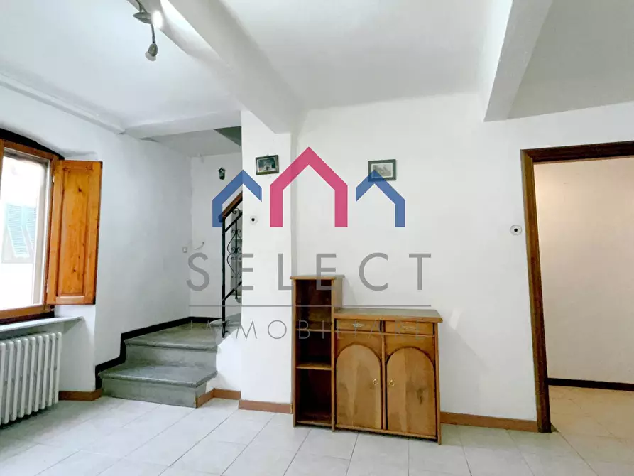 Immagine 10 di Casa semindipendente in vendita  a Borgo A Mozzano