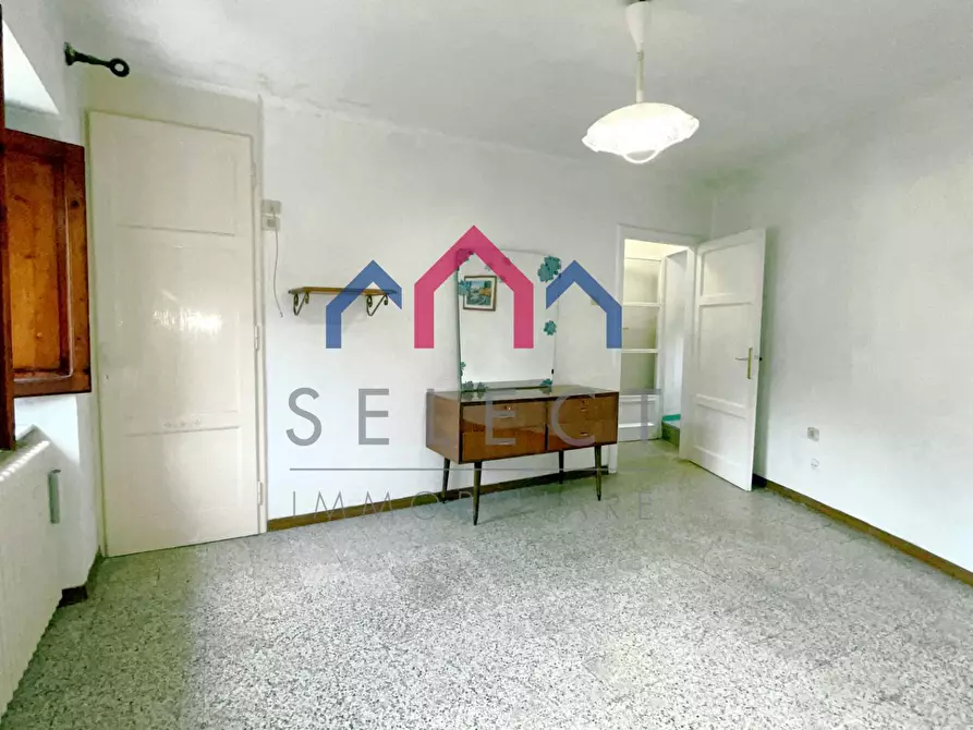 Immagine 22 di Casa semindipendente in vendita  a Borgo A Mozzano