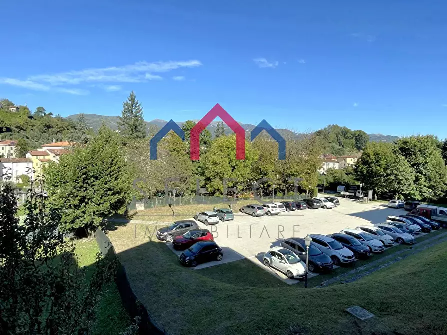 Immagine 19 di Casa semindipendente in vendita  a Gallicano