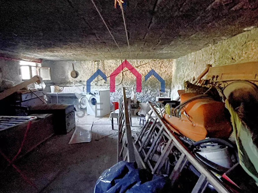 Immagine 32 di Casa semindipendente in vendita  a Gallicano