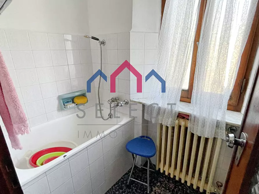 Immagine 22 di Casa semindipendente in vendita  a Gallicano