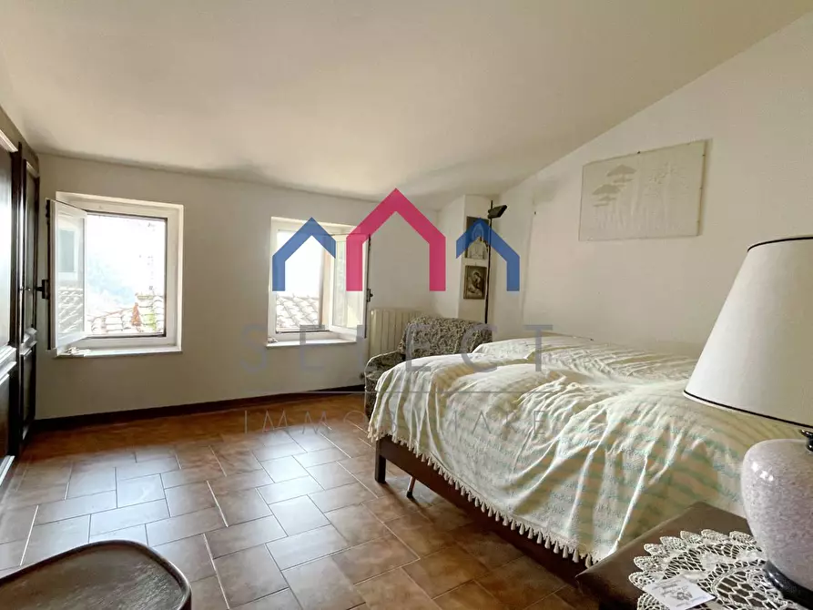 Immagine 10 di Appartamento in vendita  a Villa Basilica