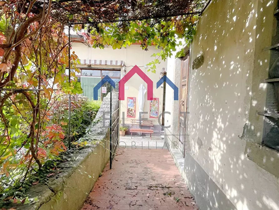 Immagine 30 di Casa semindipendente in vendita  a Pescaglia