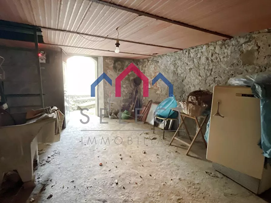 Immagine 25 di Casa semindipendente in vendita  a Pescaglia