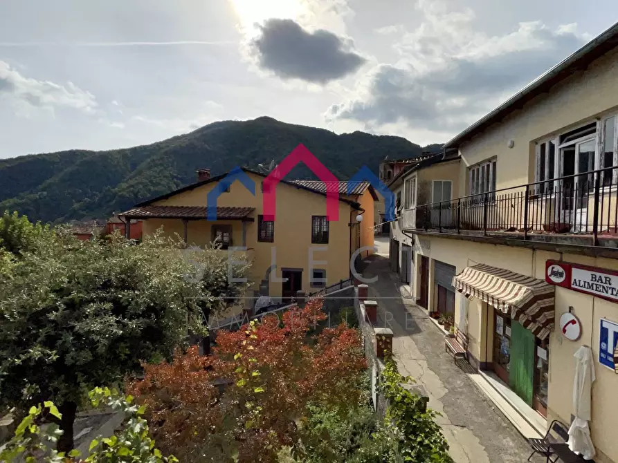 Immagine 19 di Casa semindipendente in vendita  a Pescaglia
