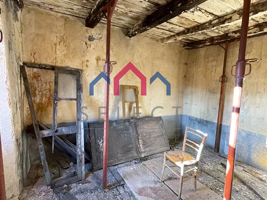 Immagine 27 di Casa semindipendente in vendita  a Molazzana