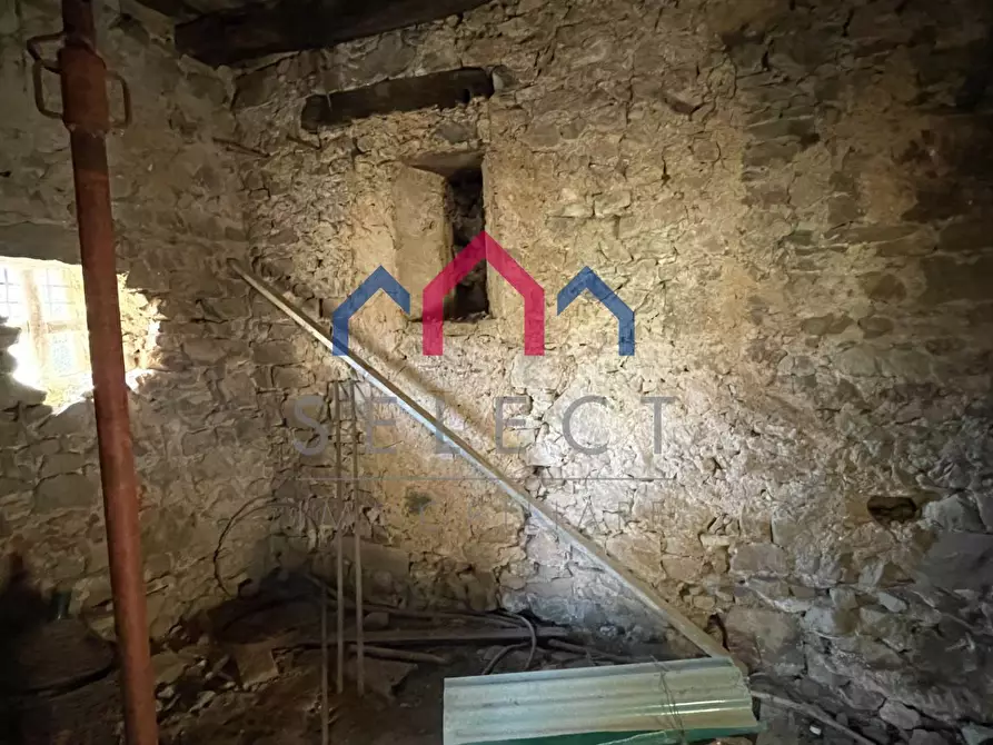 Immagine 18 di Casa semindipendente in vendita  a Molazzana