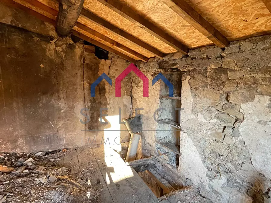 Immagine 31 di Casa semindipendente in vendita  a Molazzana