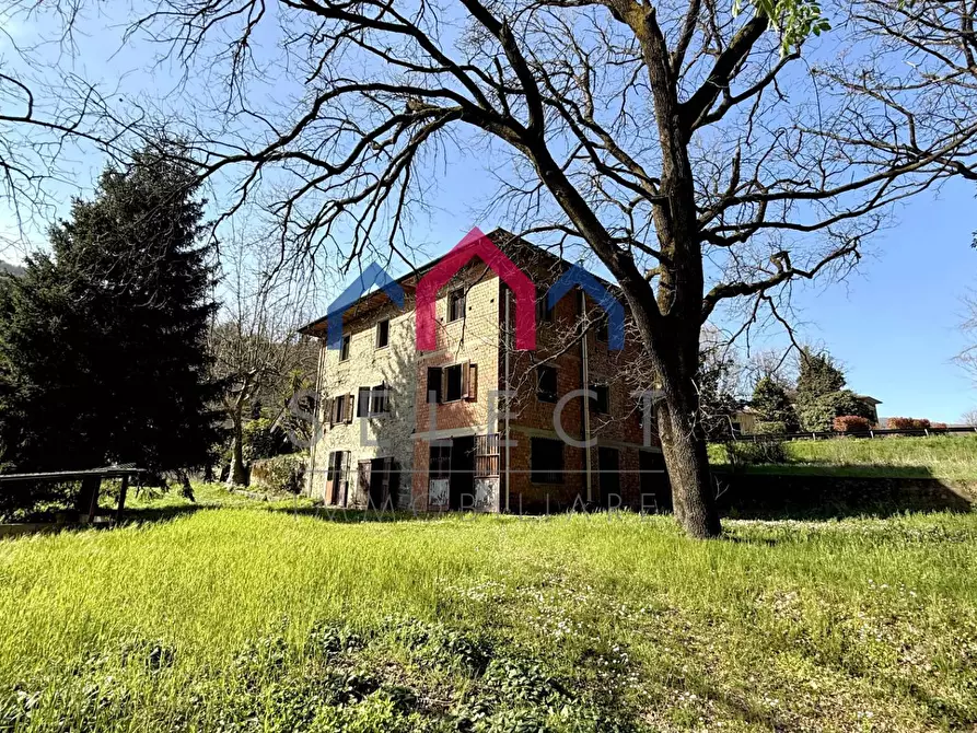 Immagine 1 di Casa indipendente in vendita  a Villa Basilica
