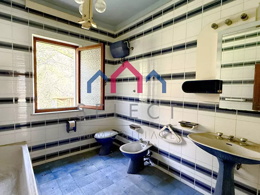 Immagine 26 di Casa indipendente in vendita  a Villa Basilica