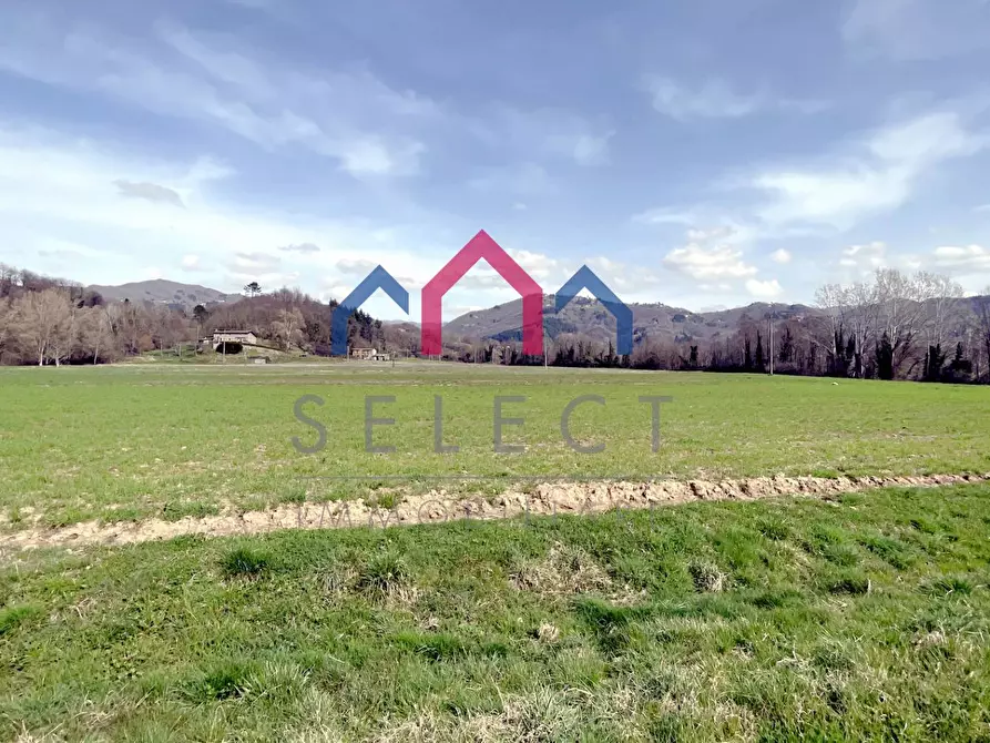 Immagine 18 di Rustico / casale in vendita  a Castiglione Di Garfagnana