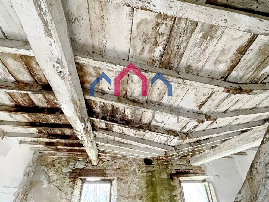 Immagine 20 di Rustico / casale in vendita  a Castiglione Di Garfagnana