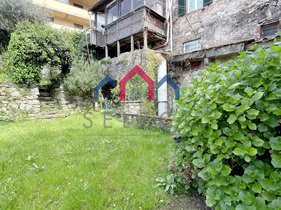 Immagine 53 di Appartamento in vendita  a Borgo A Mozzano