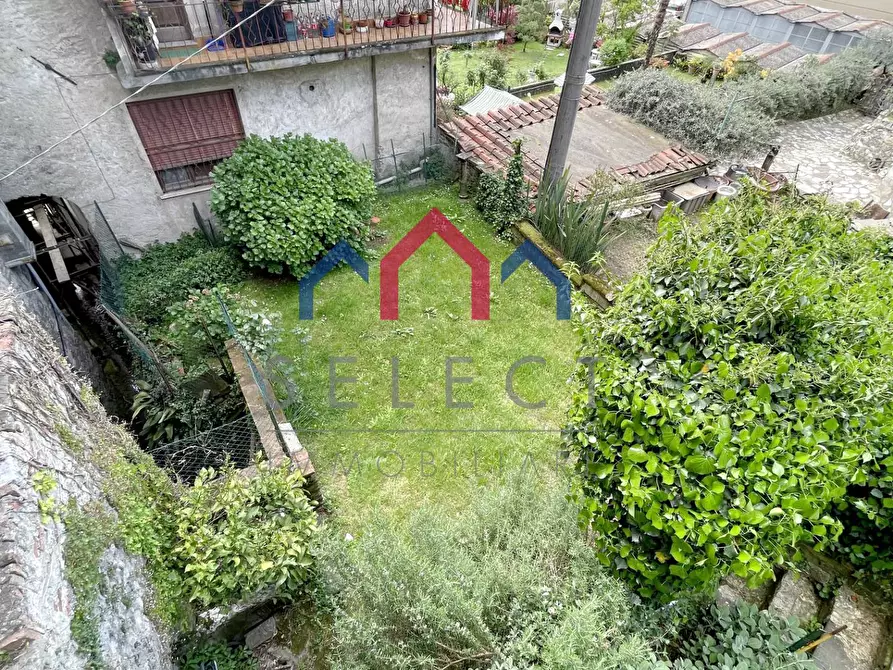 Immagine 56 di Appartamento in vendita  a Borgo A Mozzano