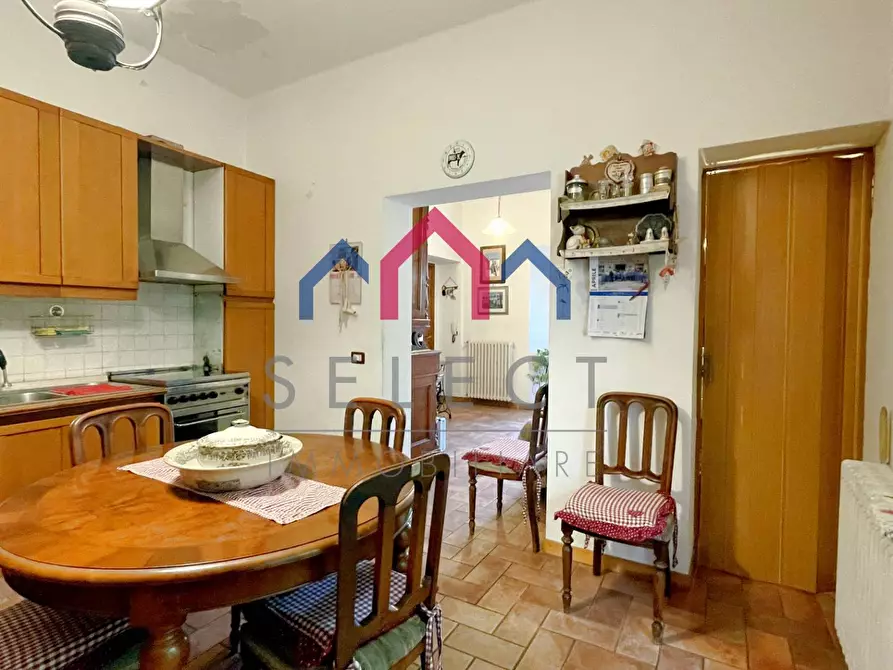 Immagine 28 di Appartamento in vendita  a Borgo A Mozzano