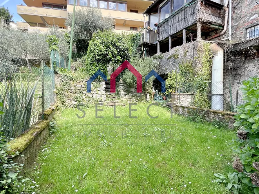 Immagine 52 di Appartamento in vendita  a Borgo A Mozzano