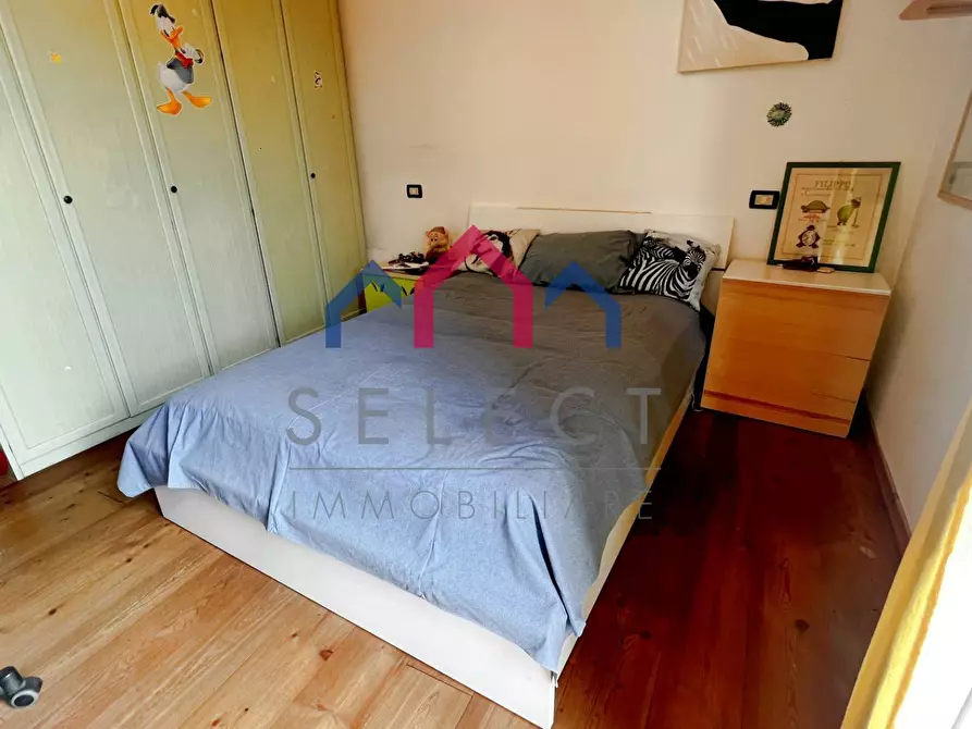 Immagine 9 di Appartamento in vendita  a Borgo A Mozzano