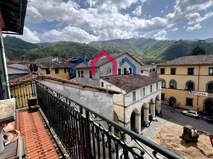 Immagine 63 di Appartamento in vendita  a Borgo A Mozzano