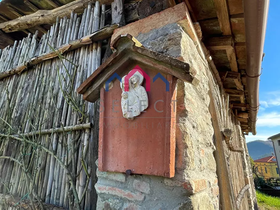 Immagine 19 di Appartamento in vendita  a Borgo A Mozzano