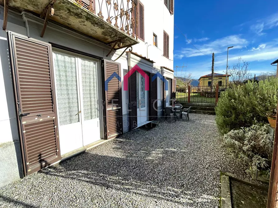 Immagine 5 di Appartamento in vendita  a Borgo A Mozzano