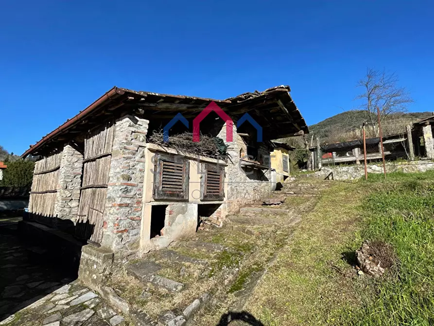 Immagine 20 di Appartamento in vendita  a Borgo A Mozzano